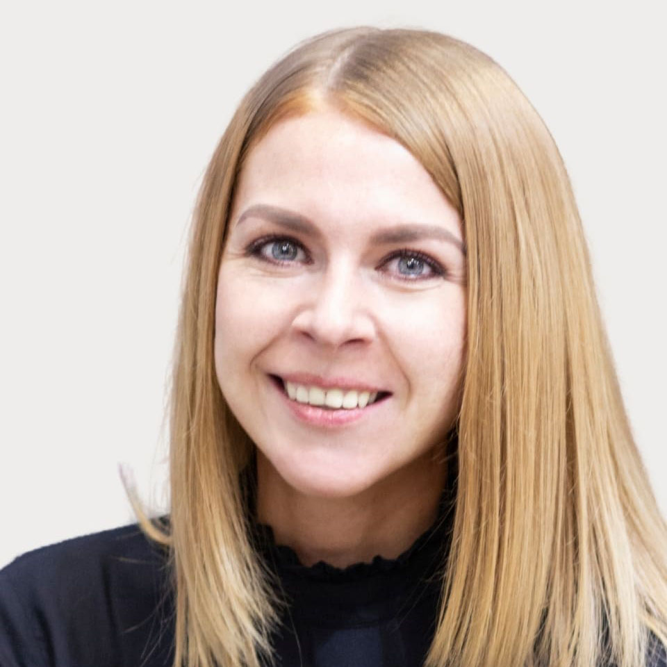 Елена Иванова